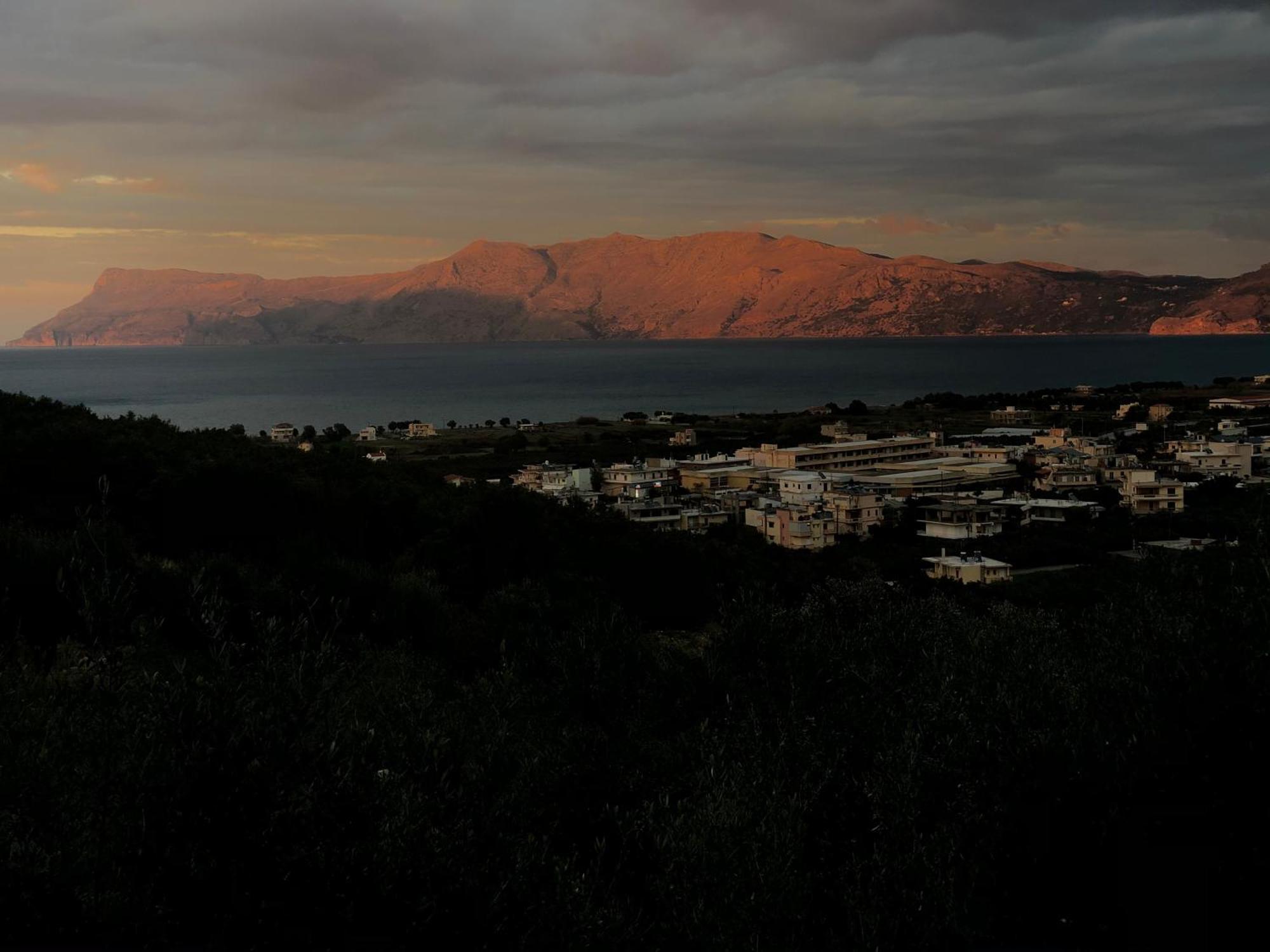 Emmanuel'S Sea View Luxury Apartment Kissamos Exterior photo